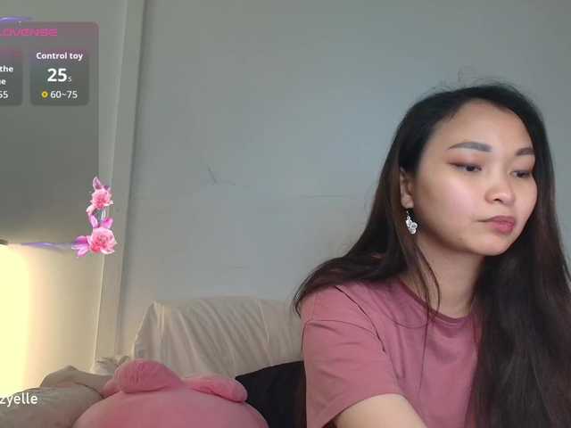 RozyBlack live cam on BongaCams