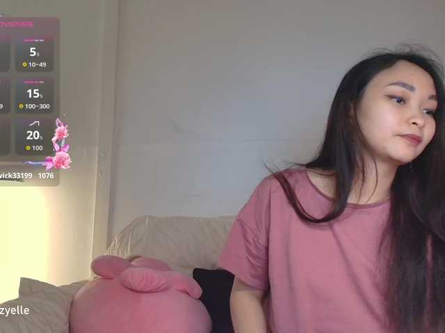 RozyBlack live cam on BongaCams