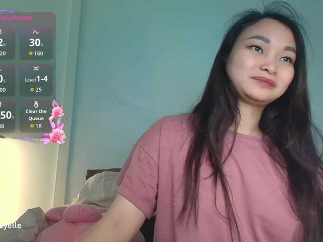 RozyBlack live webcam show