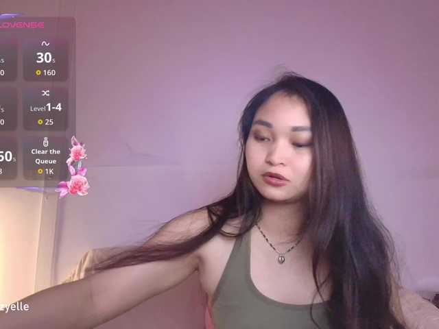 RozyBlack live cam on BongaCams
