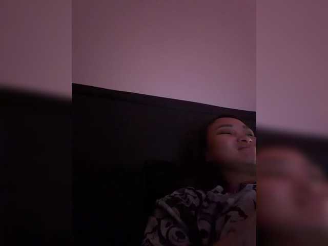RozyBlack live cam on BongaCams