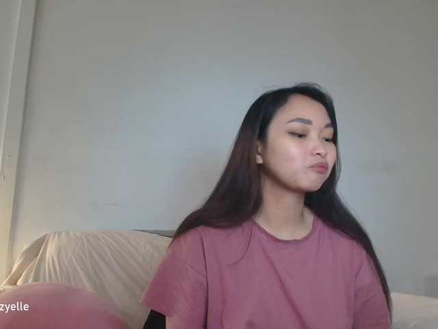 RozyBlack live cam on BongaCams