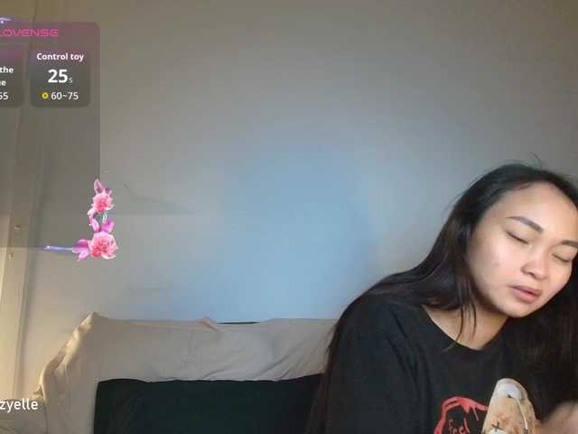 RozyBlack live cam on BongaCams