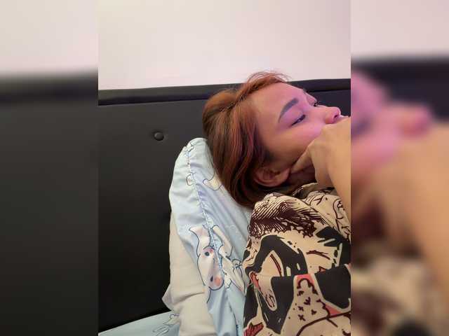 RozyBlack live cam on BongaCams