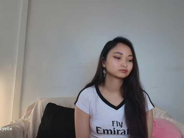 RozyBlack live cam on BongaCams