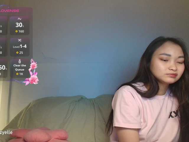RozyBlack live cam on BongaCams