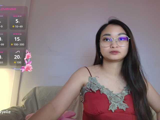 RozyBlack live cam on BongaCams
