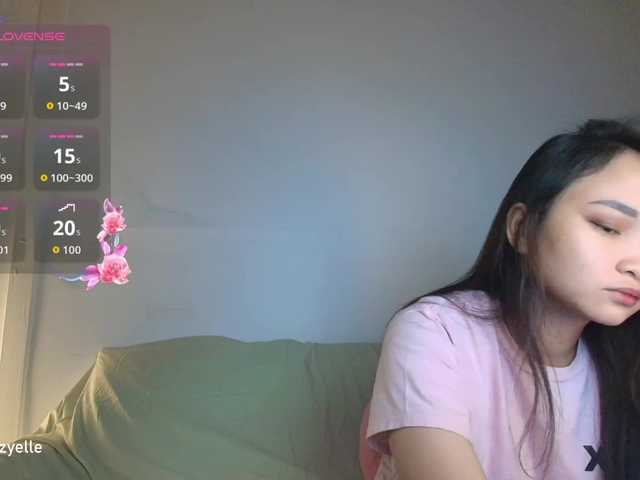 RozyBlack live cam on BongaCams