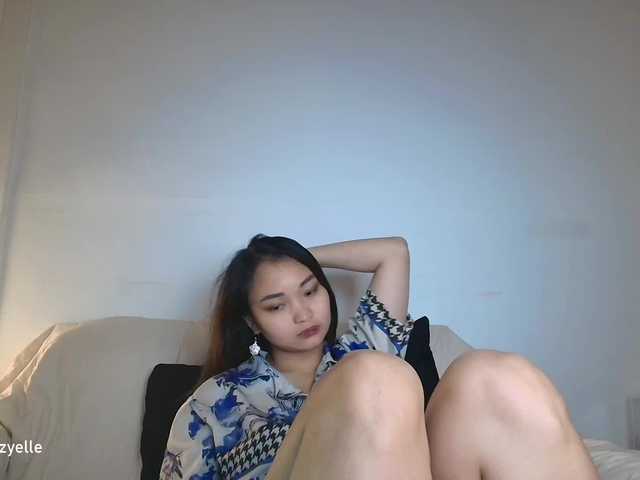 RozyBlack live cam on BongaCams