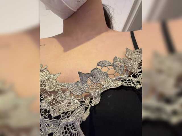 RozyBlack live cam on BongaCams
