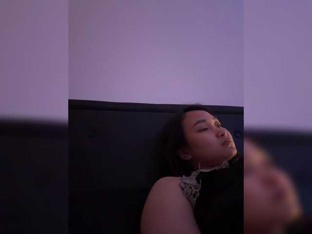 RozyBlack live cam on BongaCams