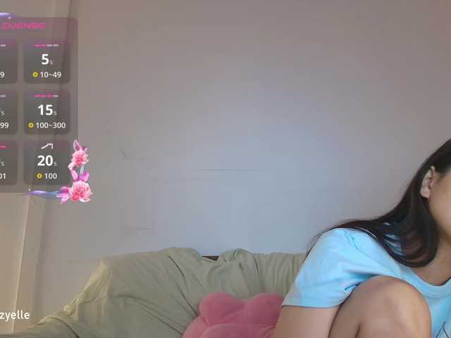 RozyBlack live cam on BongaCams