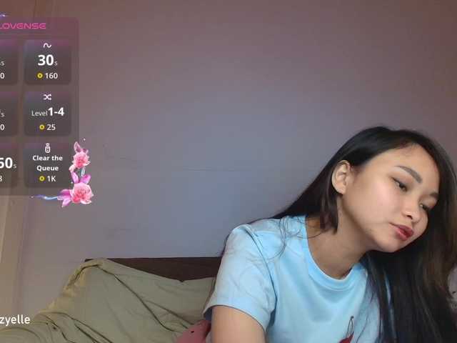 RozyBlack live cam on BongaCams