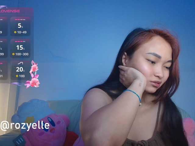 RozyBlack live cam on BongaCams