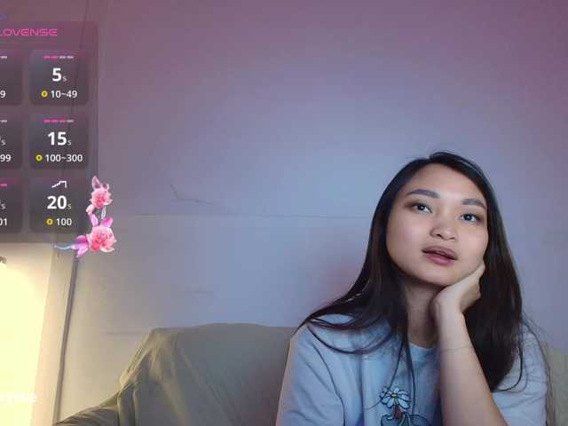 RozyBlack live cam on BongaCams