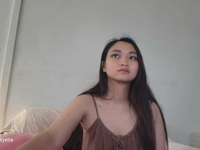 RozyBlack live cam on BongaCams