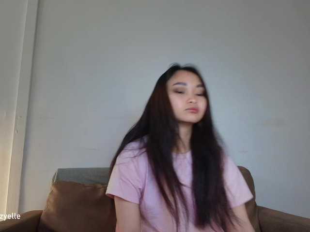 RozyBlack live cam on BongaCams