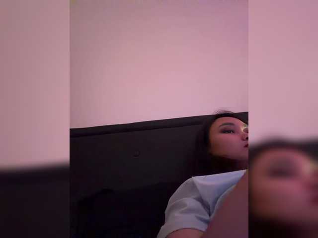 RozyBlack live cam on BongaCams