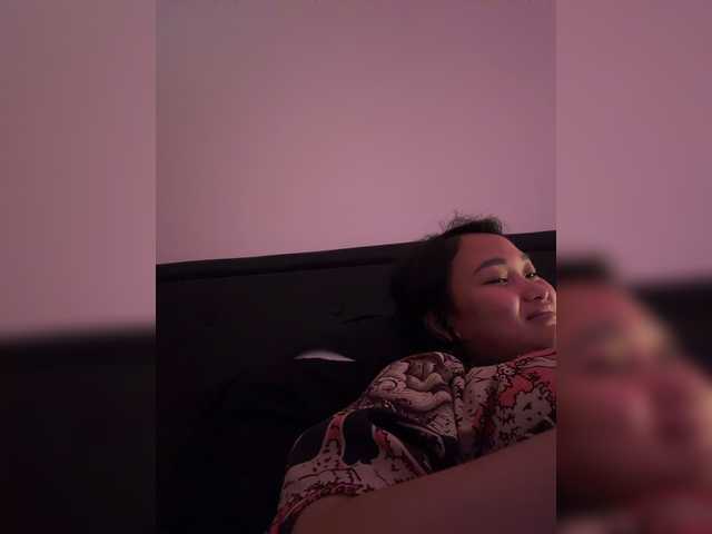RozyBlack live cam on BongaCams