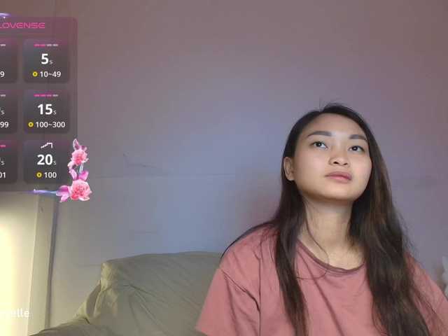 RozyBlack live cam on BongaCams