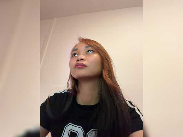 RozyElle live cam preview