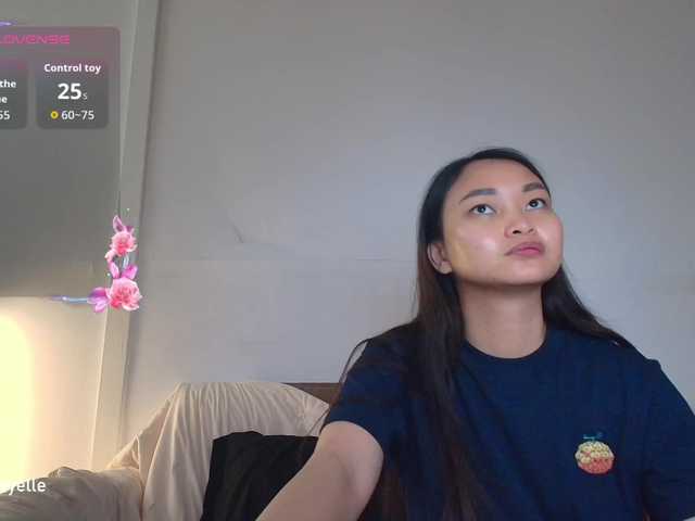 RozyBlack live cam on BongaCams