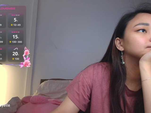RozyBlack live webcam show