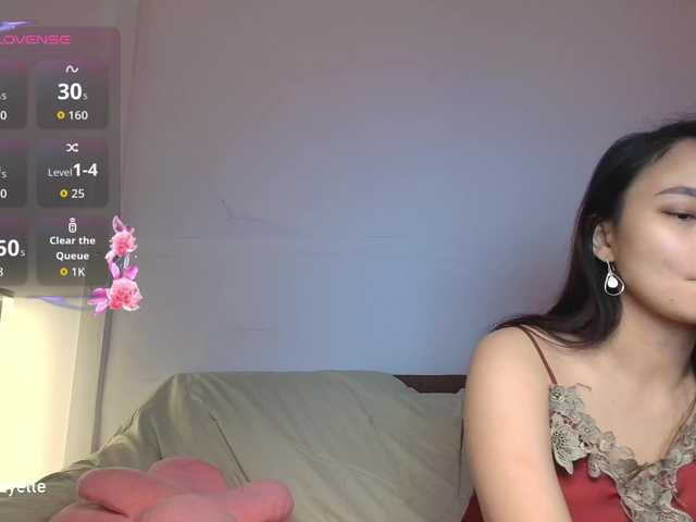 RozyBlack live cam on BongaCams