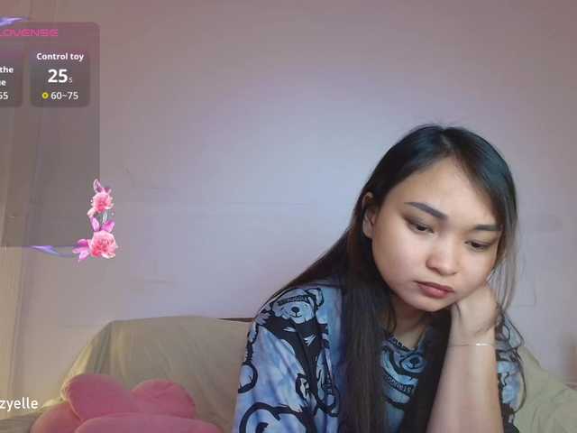 RozyBlack live cam on BongaCams