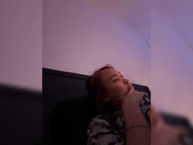 RozyBlack live cam on BongaCams
