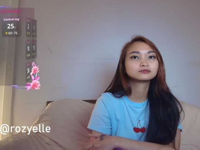 RozyBlack live cam on BongaCams