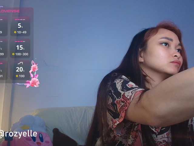 RozyBlack live cam on BongaCams