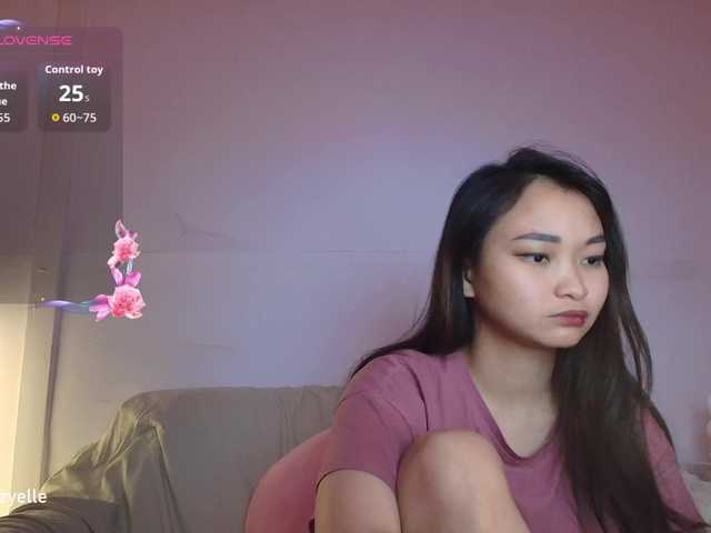 RozyBlack live cam on BongaCams
