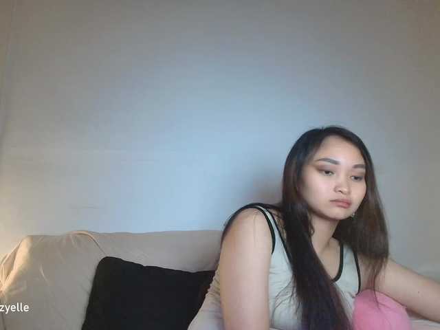 RozyBlack live cam on BongaCams