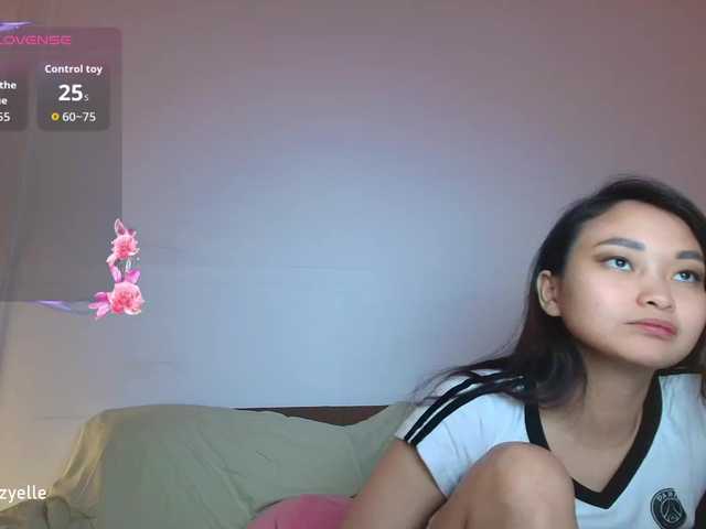 RozyBlack live cam on BongaCams