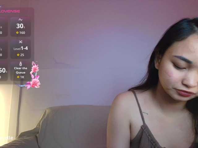 RozyBlack live cam on BongaCams