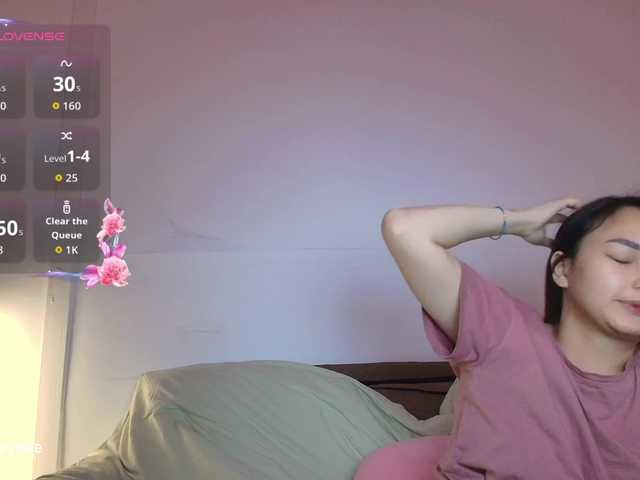 RozyBlack live cam on BongaCams