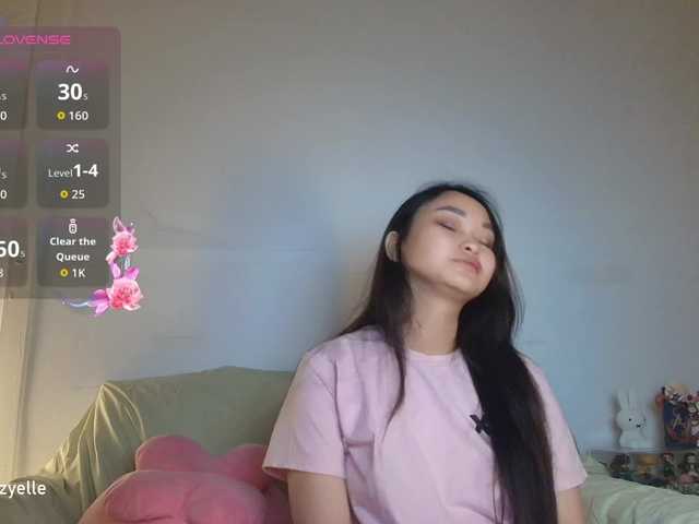 RozyBlack live cam on BongaCams