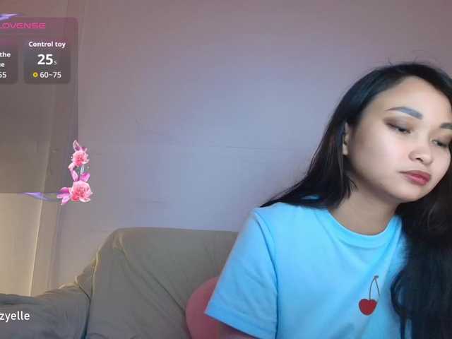 RozyBlack live cam on BongaCams