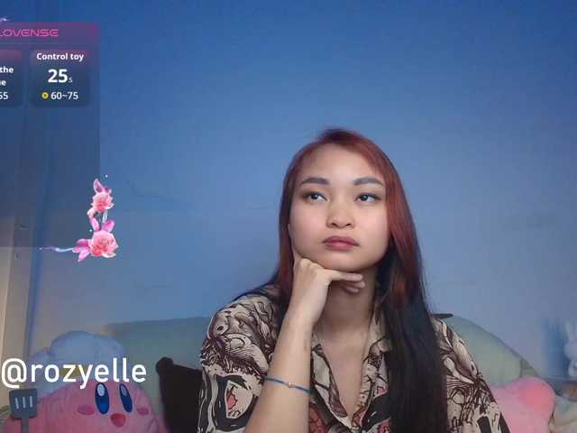 RozyBlack live cam on BongaCams