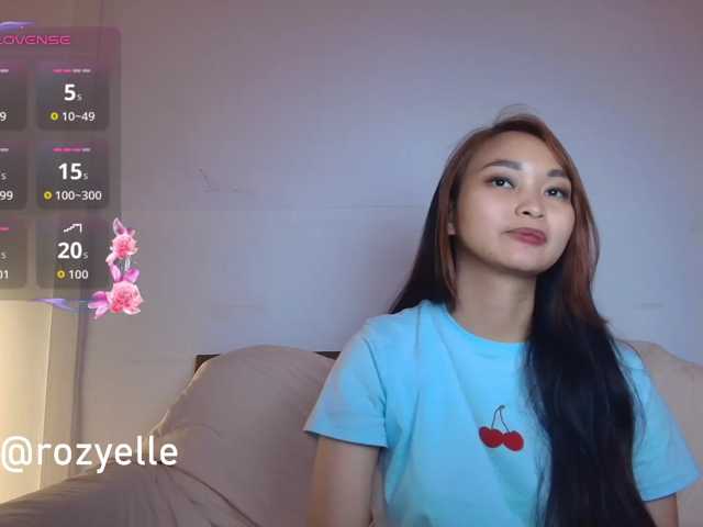 RozyBlack live cam on BongaCams
