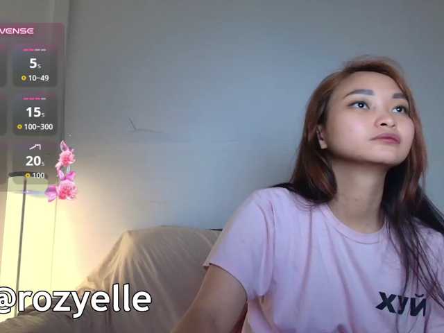 RozyBlack live cam on BongaCams