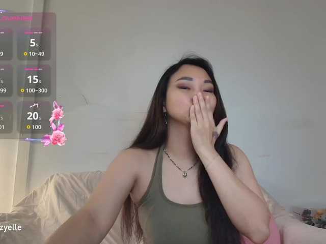 RozyBlack live cam on BongaCams