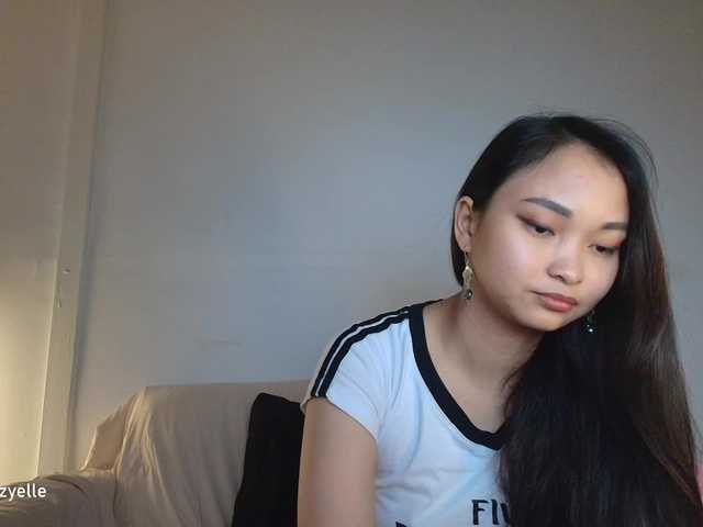 RozyBlack live cam on BongaCams