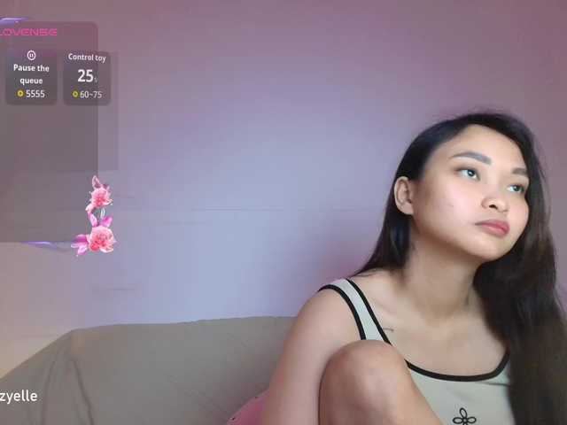 RozyBlack live cam on BongaCams