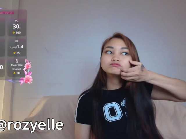 RozyBlack live cam on BongaCams