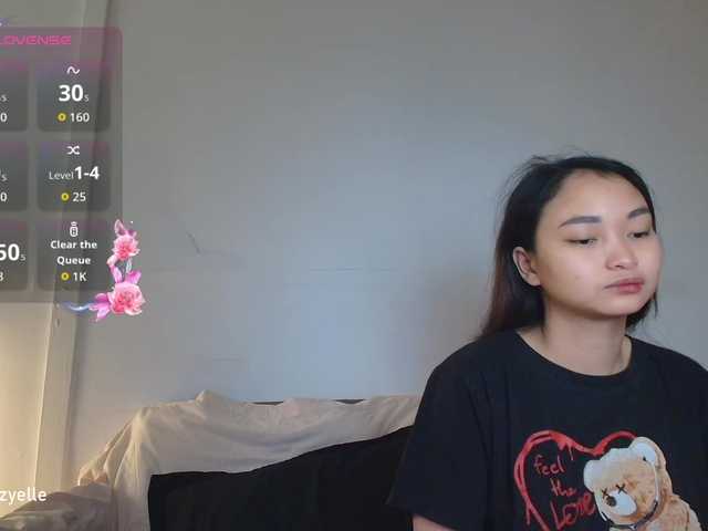 RozyBlack live cam on BongaCams