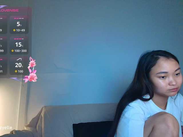 RozyBlack live cam on BongaCams