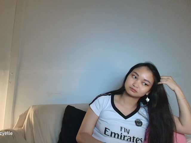 RozyBlack live cam on BongaCams