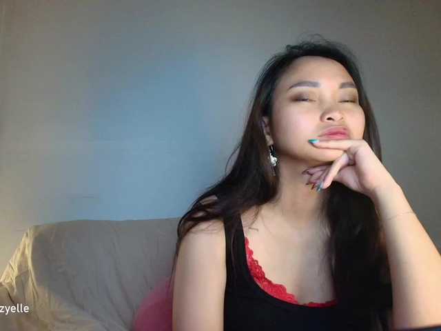 RozyBlack live cam on BongaCams